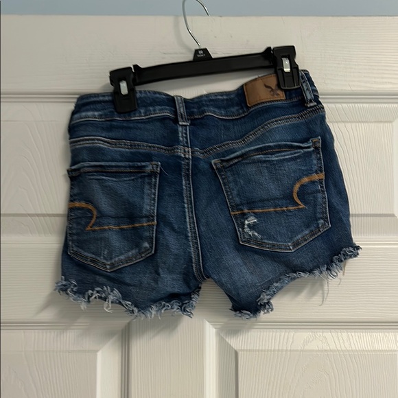 American Eagle Outfitters Women's Dark Blue Ripped Jean Shorts - Picture 8 of 17